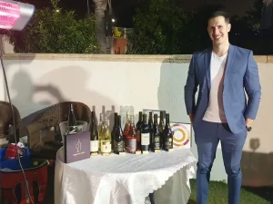 נתי נעים, MyYain, פסטיבלי יין, סדנאות יין, תרבות יין בישראל, יקבים ישראליים, טעימות יין, התאמת יין לאוכל, סדנאות יין לארגונים